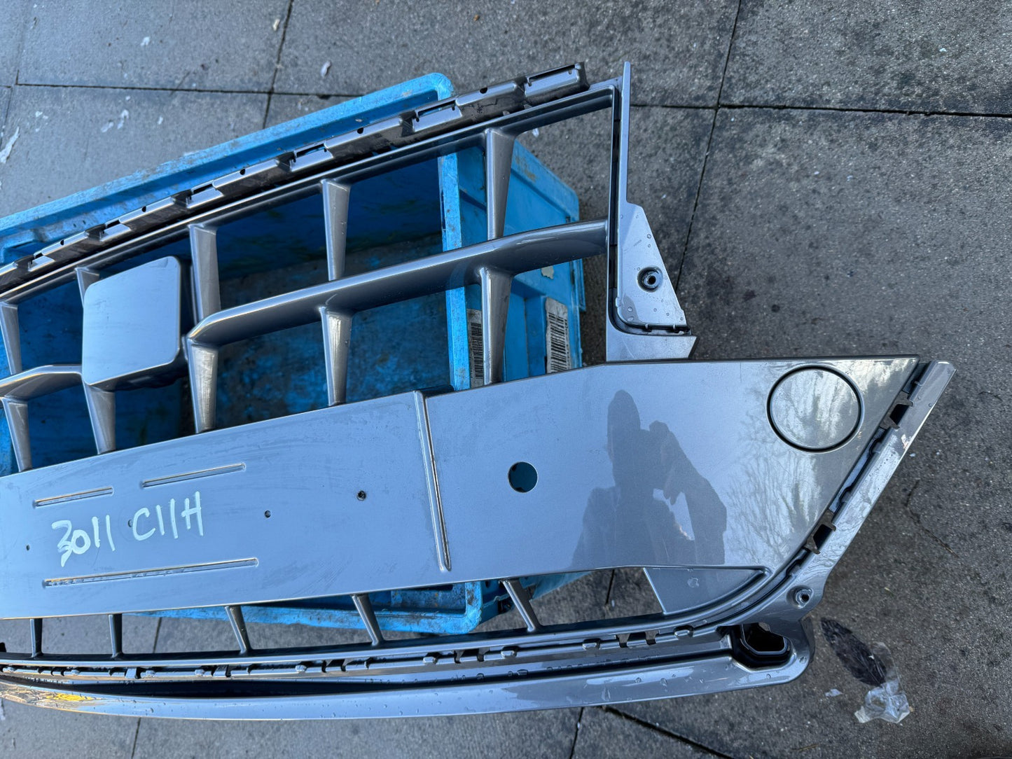 CUPRA LEON Front Grill 2025-On | OEM 5FA853667H Used Genuine REAR DAMAGE