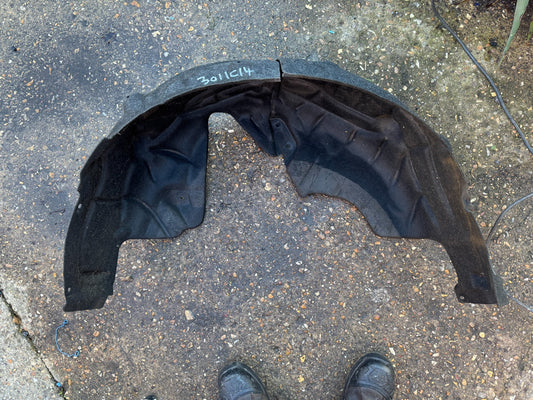 BMW 1 2 Series F40 F44 Driver O/S Right Rear Wheel Arch Liner Trim 7484192