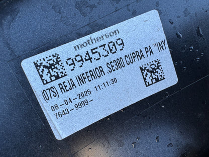 CUPRA LEON Front Grill 2025-On | OEM 5FA853667H Used Genuine REAR DAMAGE