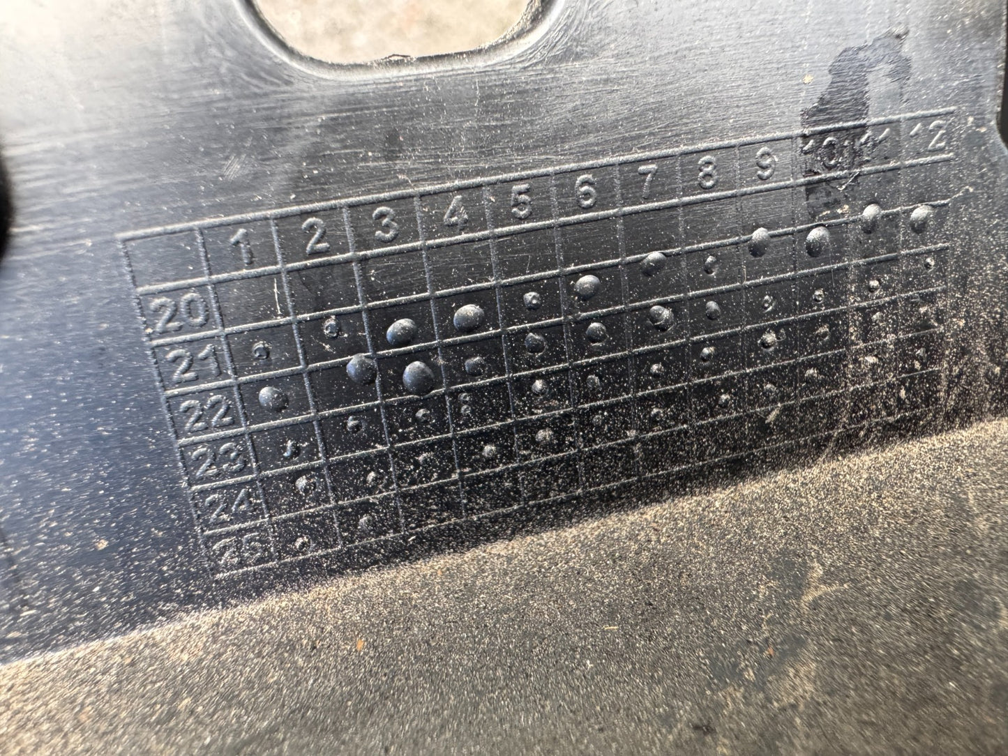 GENUINE RANGE ROVER SPORT L461 REAR BUMPER CENTRE BRACKET 2022-ON N9X217B861A