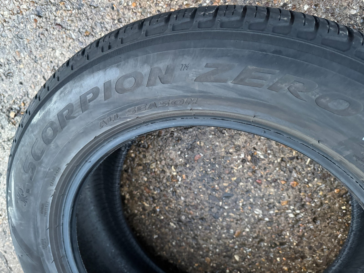 255/60/R20 113V M+S PIRELLI SCORPION ZERO ALL SEASON LR SINGLE TYRE 6.5MM TREAD