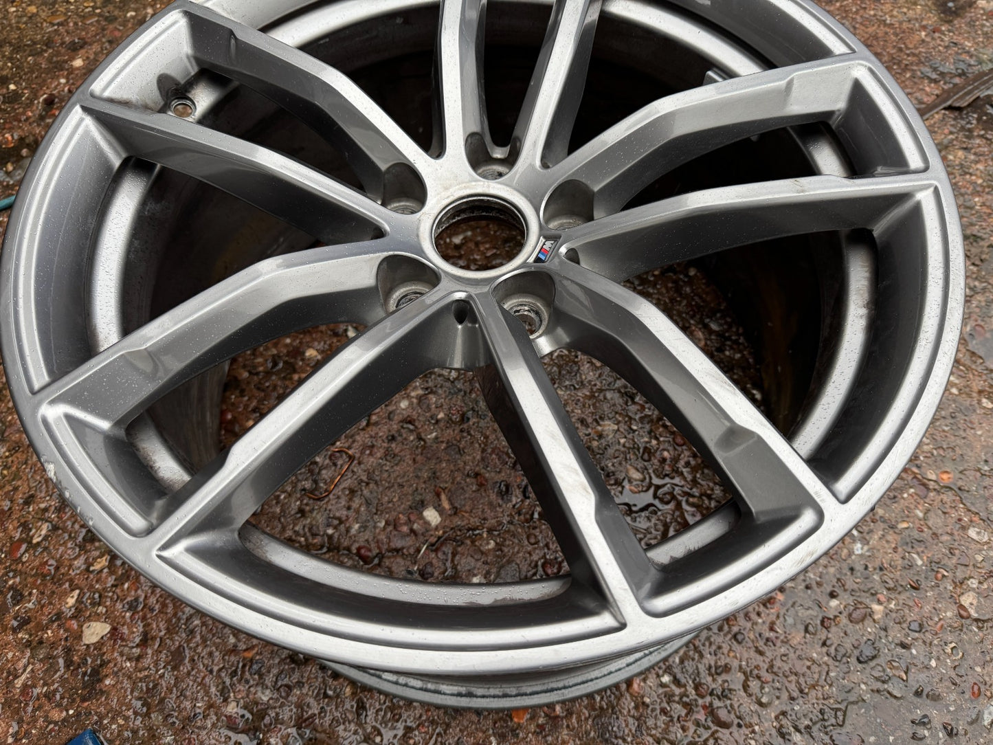 BMW 5 series G30 G31 R18 alloy rim wheel 8747408 18x9J