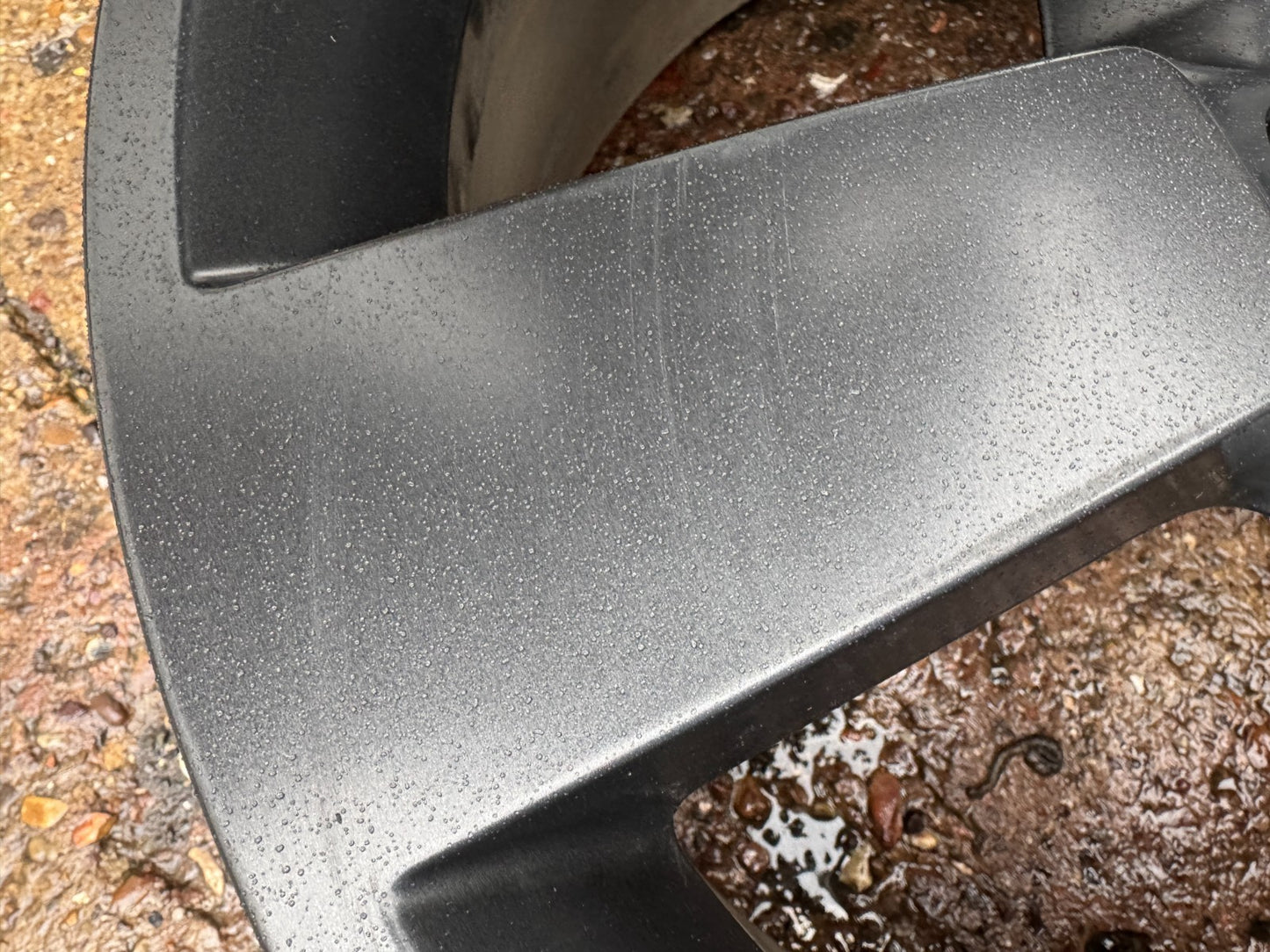 GENUINE LAND ROVER DEFENDER L663 20" 8.5J GREY ALLOY WHEEL L8B21007HA GOOD!