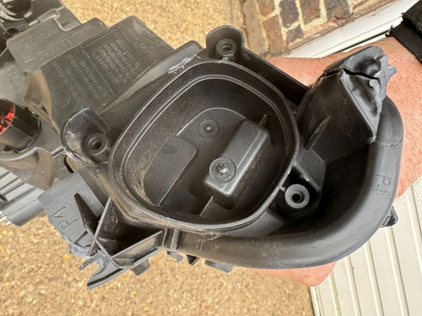 19-ON RANGE ROVER EVOQUE L551 FRONT RIGHT LOW LT HEADLIGHT M8D213W029AB DAMAGED