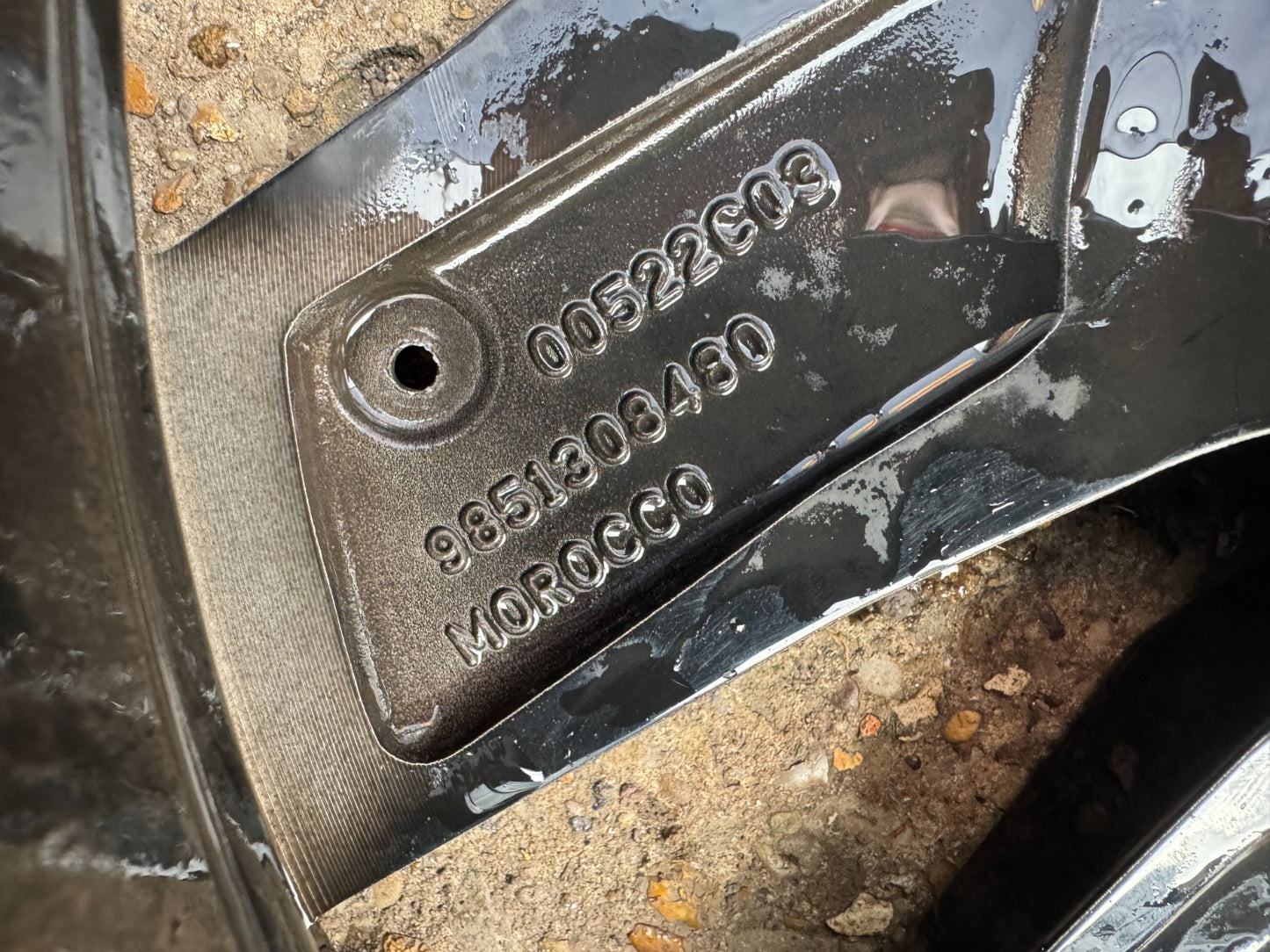 1x 2023 Genuine Peugeot 208 Hybrid GT Mk2 17” Alloy Wheel Rim 7Jx17 9851308480