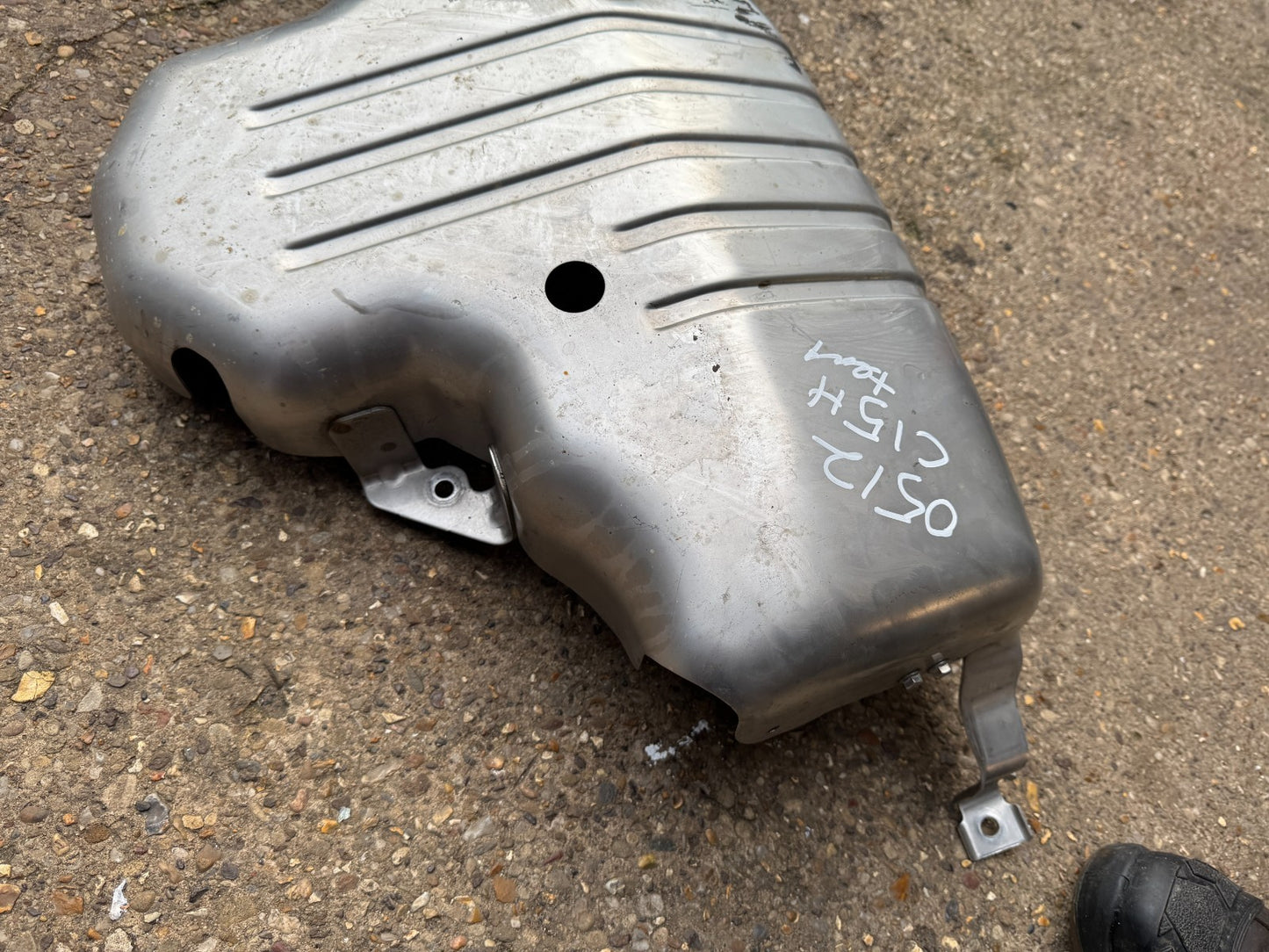 Land Rover Defender 2024 L663 Adblue Tank Cover Shield L8B25J236AD