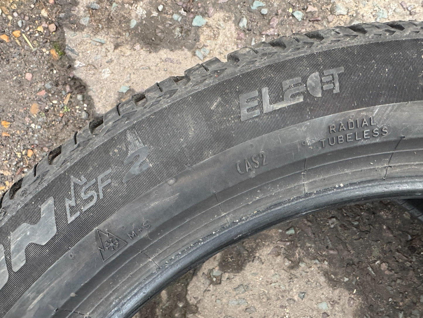 2x 255/45 R19 100T PIRELLI ALL SEASON CINTURATO SF2 ELECT | DoT3623 | 5.5mm