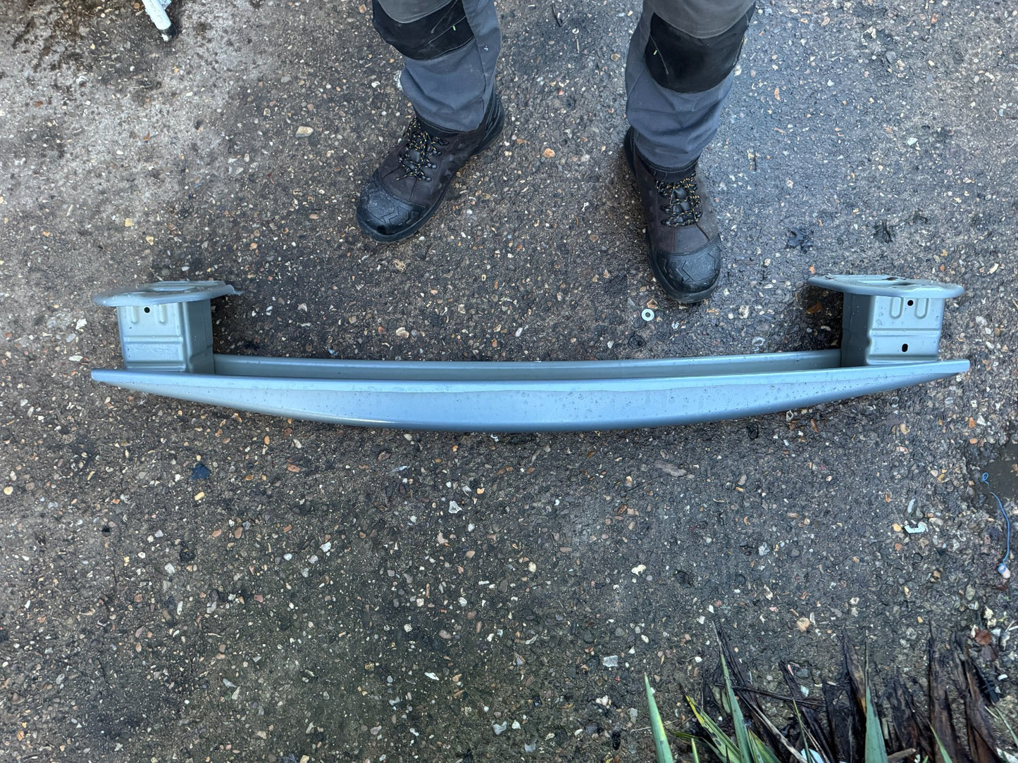 GEELY ZEEKR 001 BUMPER BEAM REINFORCEMENT REAR 6600124410 R 431040 CRASH BAR