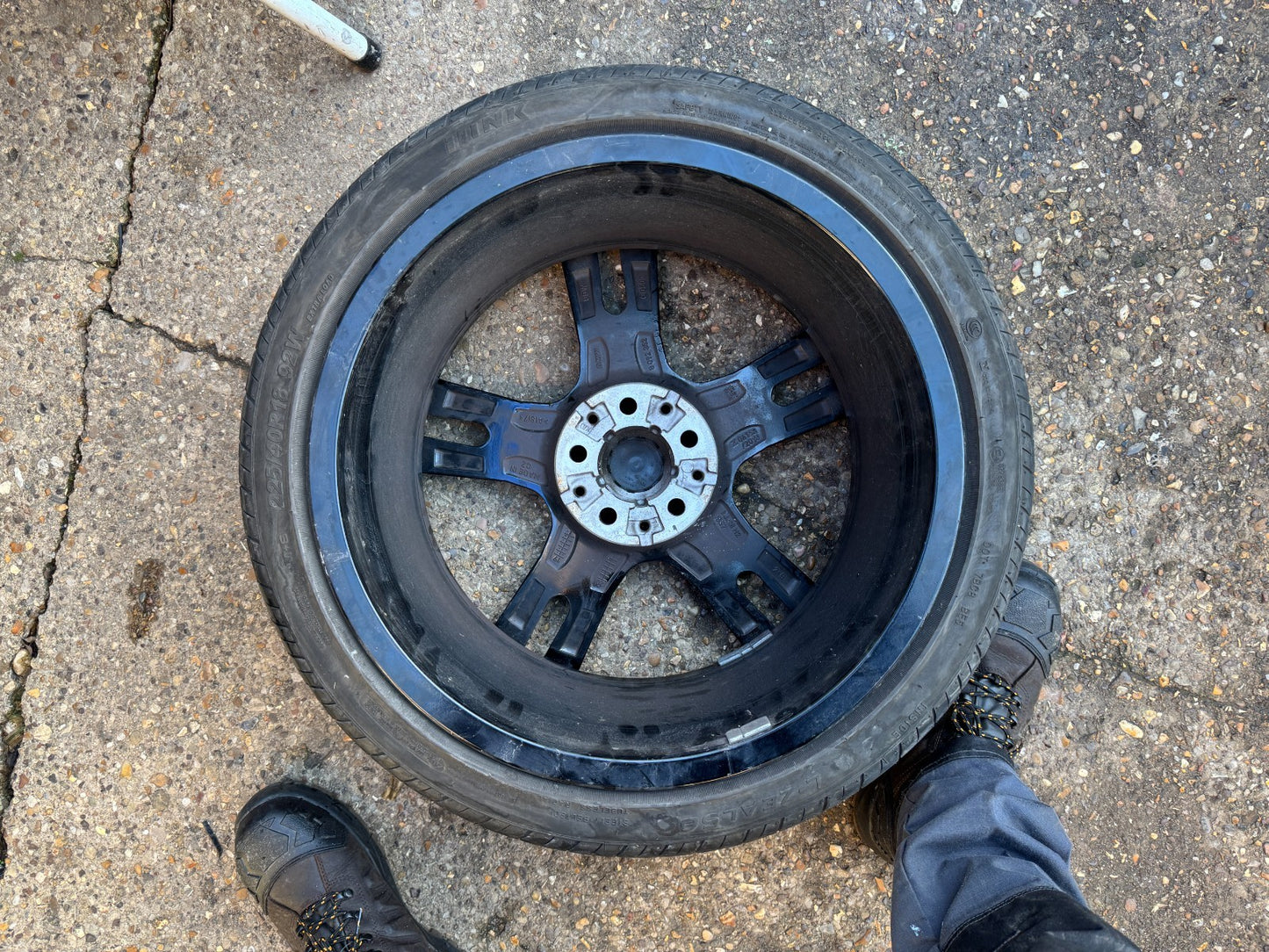 BMW 1 2 SERIES F40 F44 18'' BLACK SCRATCHED ALLOY WHEEL 8092352