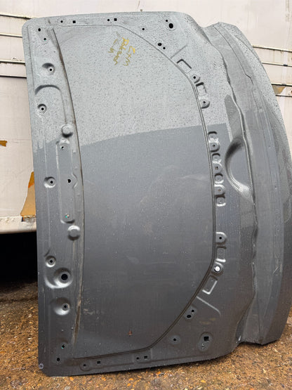 Polestar Polestar 4 Tailgate Boot Lid 2025 SUV (23-25) EV small dent