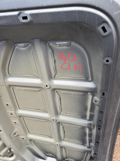 Polestar Polestar 4 Tailgate Boot Lid 2025 SUV (23-25) EV small dent