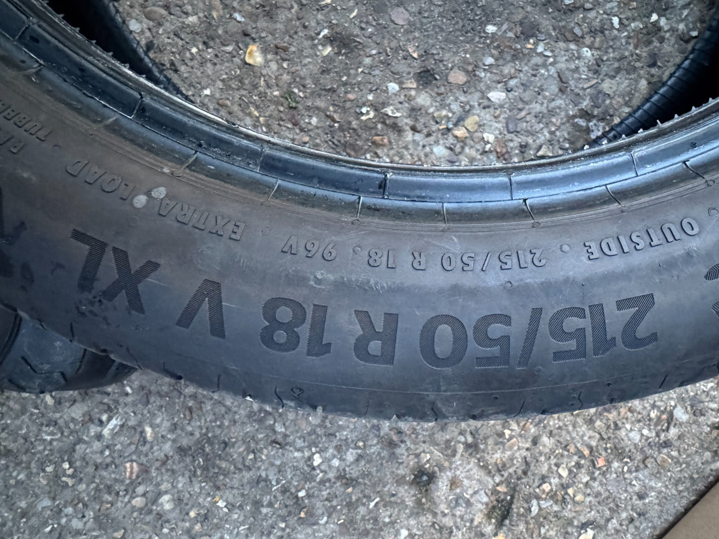 1 X 215 50 R18 96V XL CONTINENTAL ECOCONTACT 6 5.5MM  215/50/18 PARTWORN 2155018