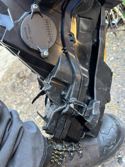 2024 RANGE ROVER EVOQUE L551 DRIVER SIDE  PIXEL LED HEADLIGHT R8D213W029GB LUGS!