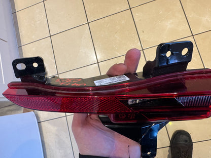 2025 LAND ROVER RANGE ROVER SPORT L461 Rear LEFT Fog Light N9X2-15K273-A