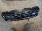 RANGE ROVER EVOQUE L551 FRONT BUMPER GRILL K8D28200 scratches/broken pin