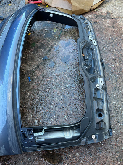 2025 RANGE ROVER SPORT L461 bare tail gate