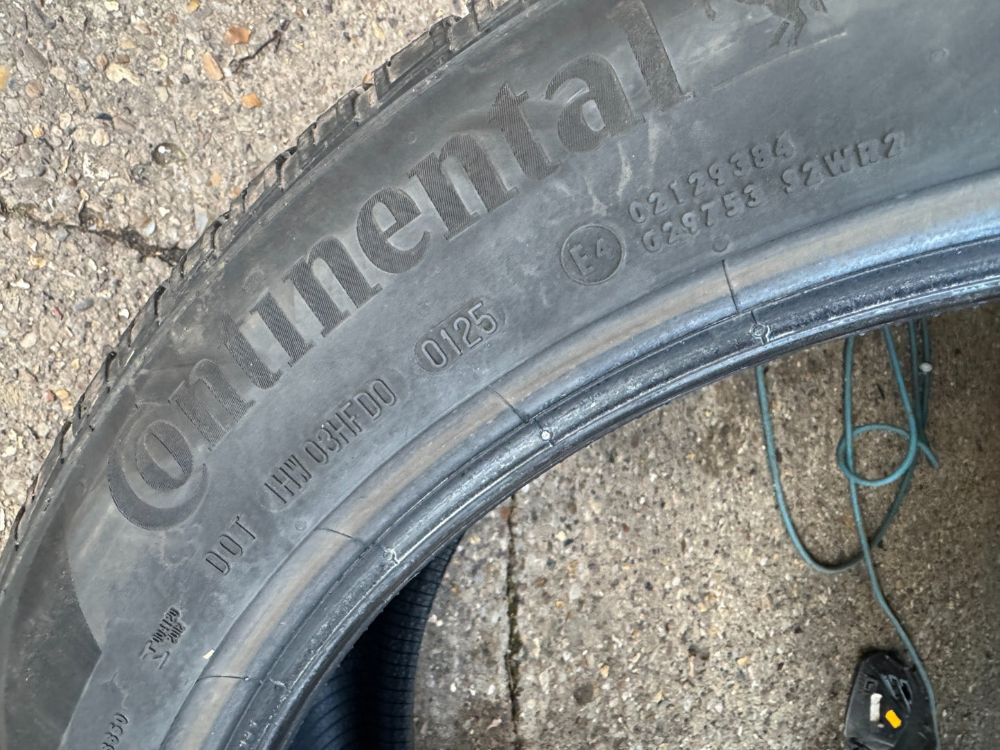 275 45 22 CONTINENTAL CROSSCONTACT RX 115W M+S LR 6.5mm NO REPAIRS (4 available)