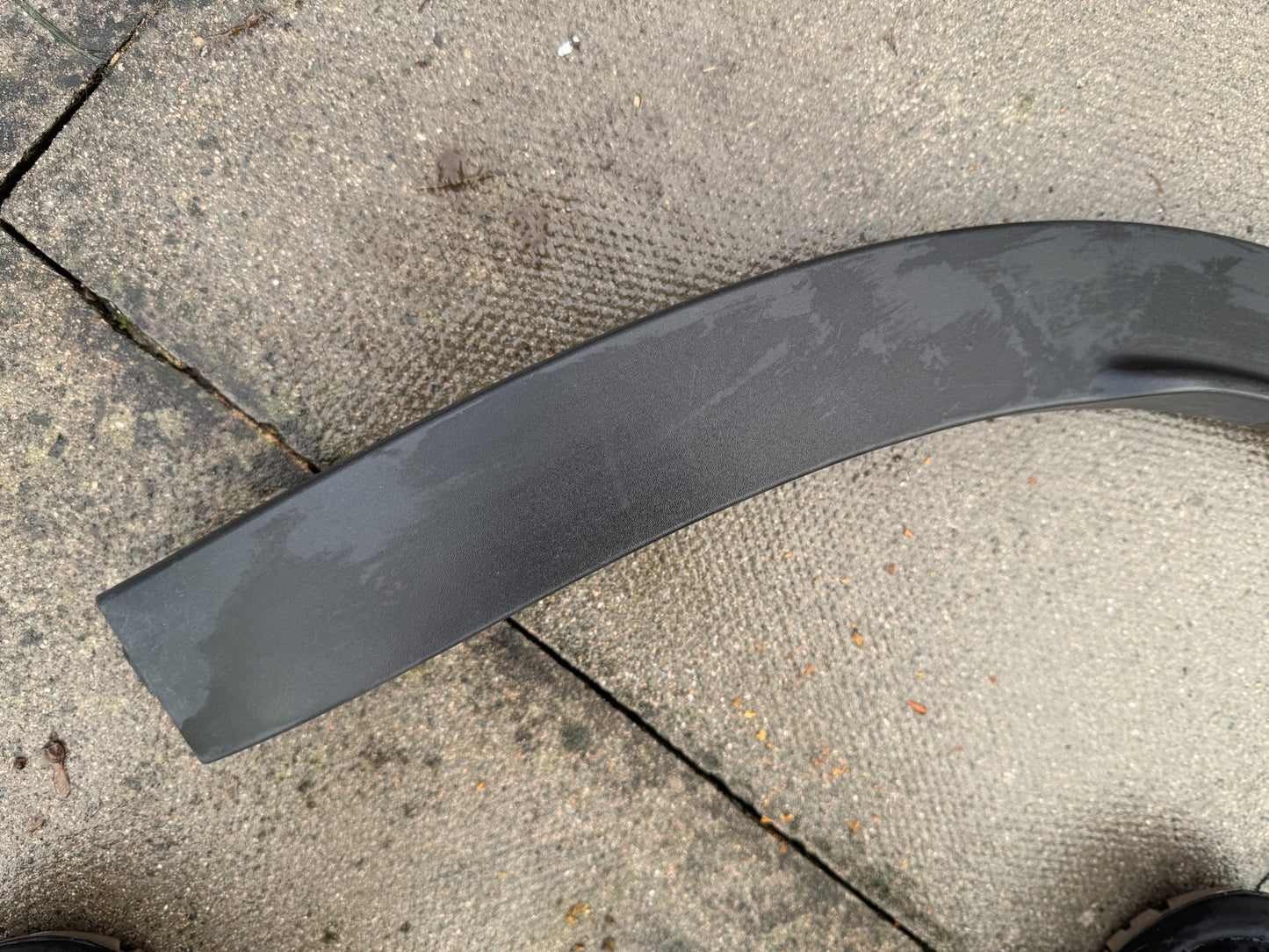 RIGHT REAR WHEEL ARCH TRIM COVER FIAT 600 23- 735760128