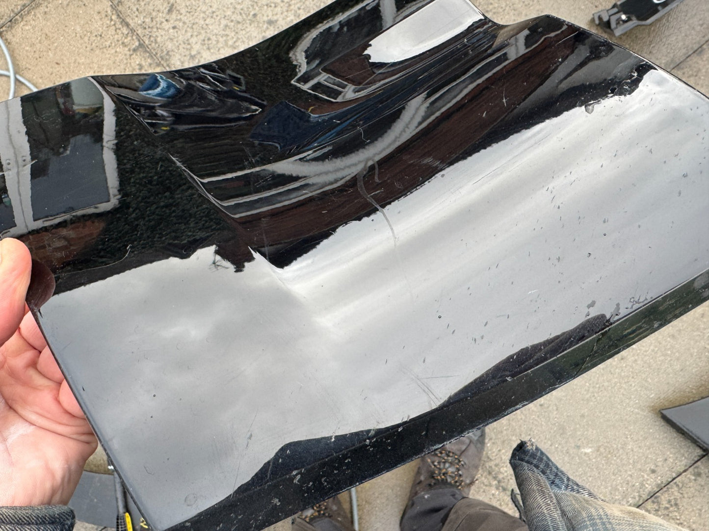 Land Rover Defender L663 Front Left Wing Cover Trim 20 ON L8B216D055-BD Genuine