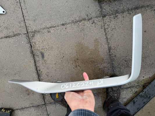 GENUINE AUDI Q2 FRONT BUMPER LOWER SIDE GRILL TRIM LEFT N/S SELENITE SILVER