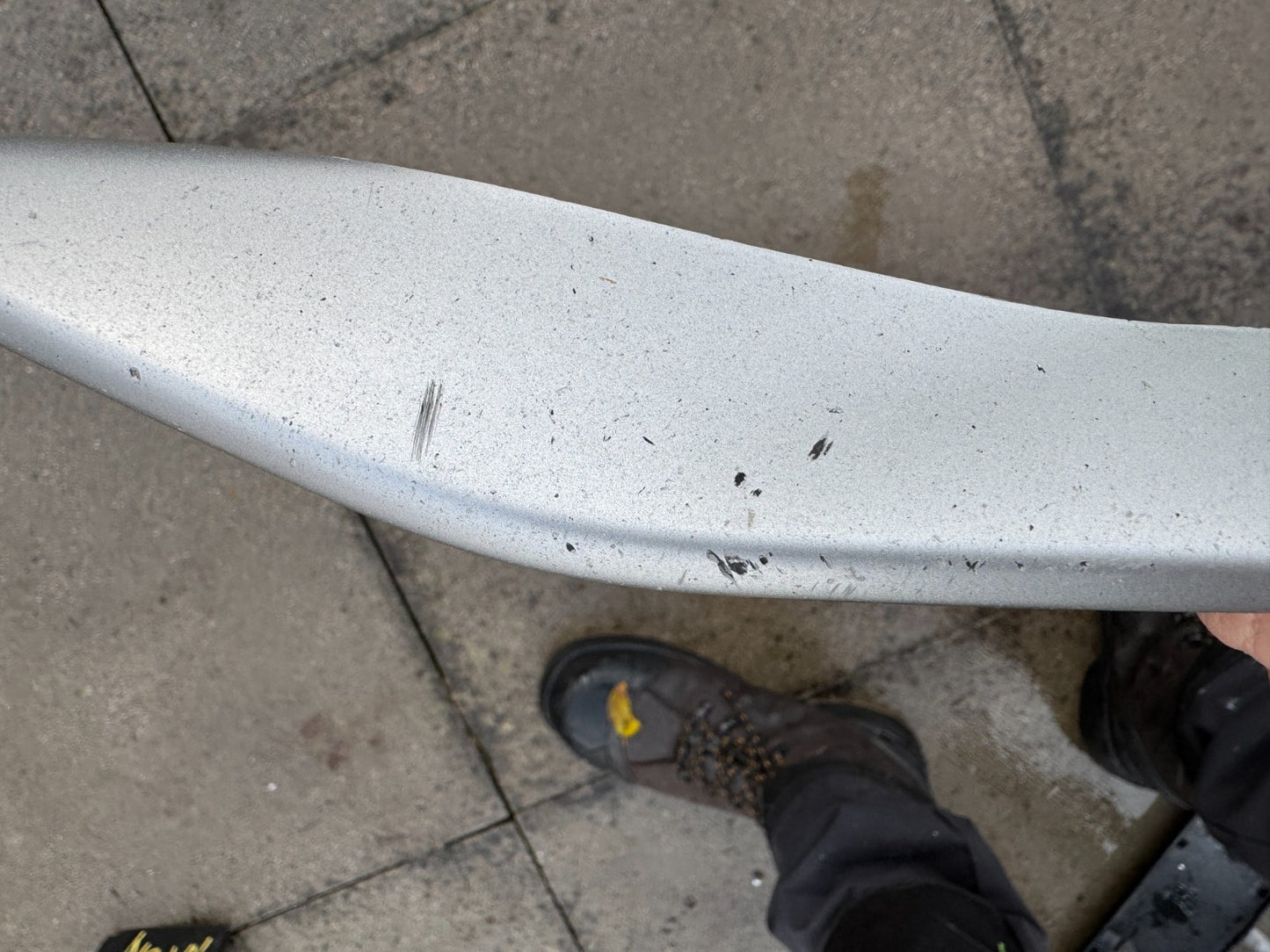 GENUINE AUDI Q2 FRONT BUMPER LOWER SIDE GRILL TRIM LEFT N/S SELENITE SILVER