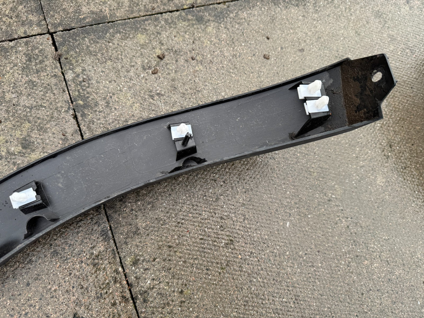 RIGHT REAR WHEEL ARCH TRIM COVER FIAT 600 23- 735760128