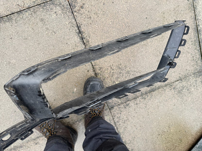 GENUINE PORSCHE 911 CARRERA 2020 2021 2022 FRONT BUMPER TRIM P/N 992807579A