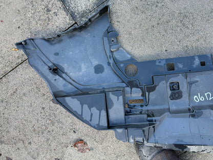 Genuine Volvo XC40 MK1 Front Bumper Undertray Cover Genuine P/N 32136051