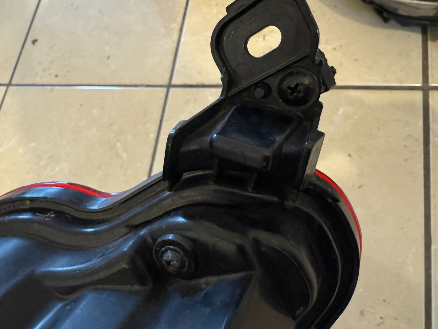 HYUNDAI TUCSON NX4 2020+ REAR LIGHT DRIVER SIDE GENUINE DAMAGED 92406-N7400