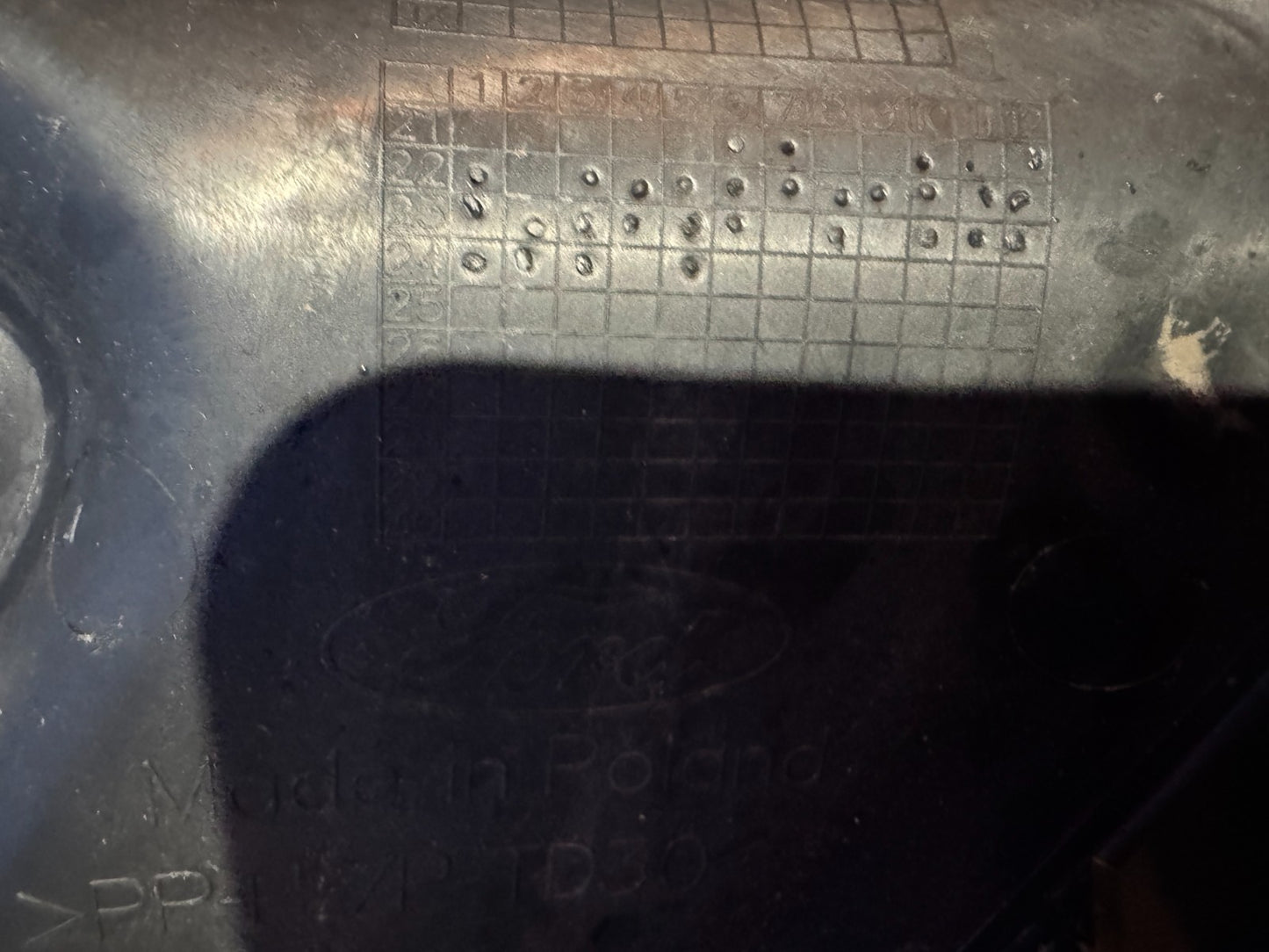 Ford Tourneo 2024 Front right front fog light trim grill 2KF853666B Very Good