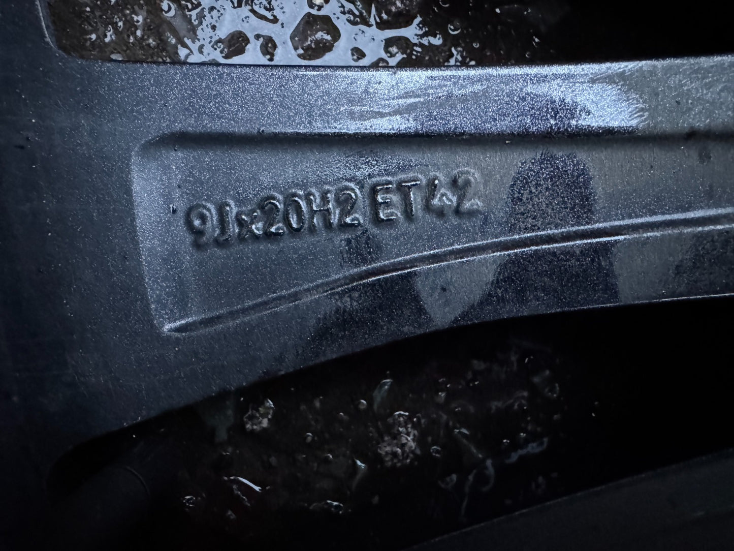 1x 20" 9J Skoda Enyaq iV electric SUV "Neptune" alloy wheel 5la601025at inc TYRE