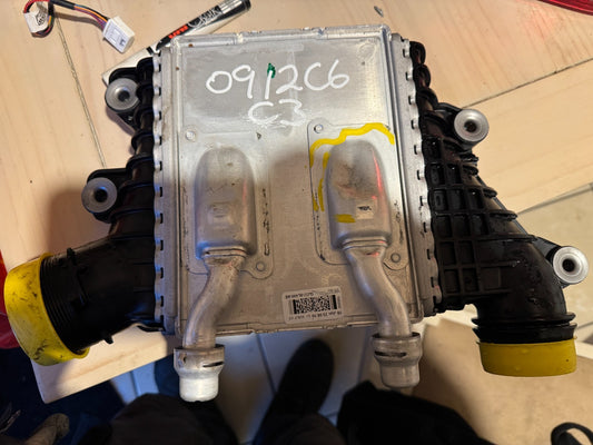 2025 LAND ROVER DISCOVERY L550 2019-ON DIESEL INTERCOOLER GJ329L440AE small dent