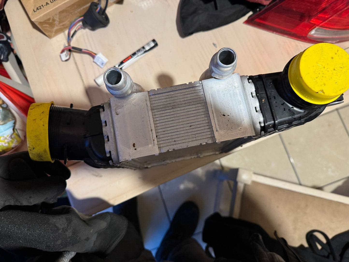 2025 LAND ROVER DISCOVERY L550 2019-ON DIESEL INTERCOOLER GJ329L440AE small dent