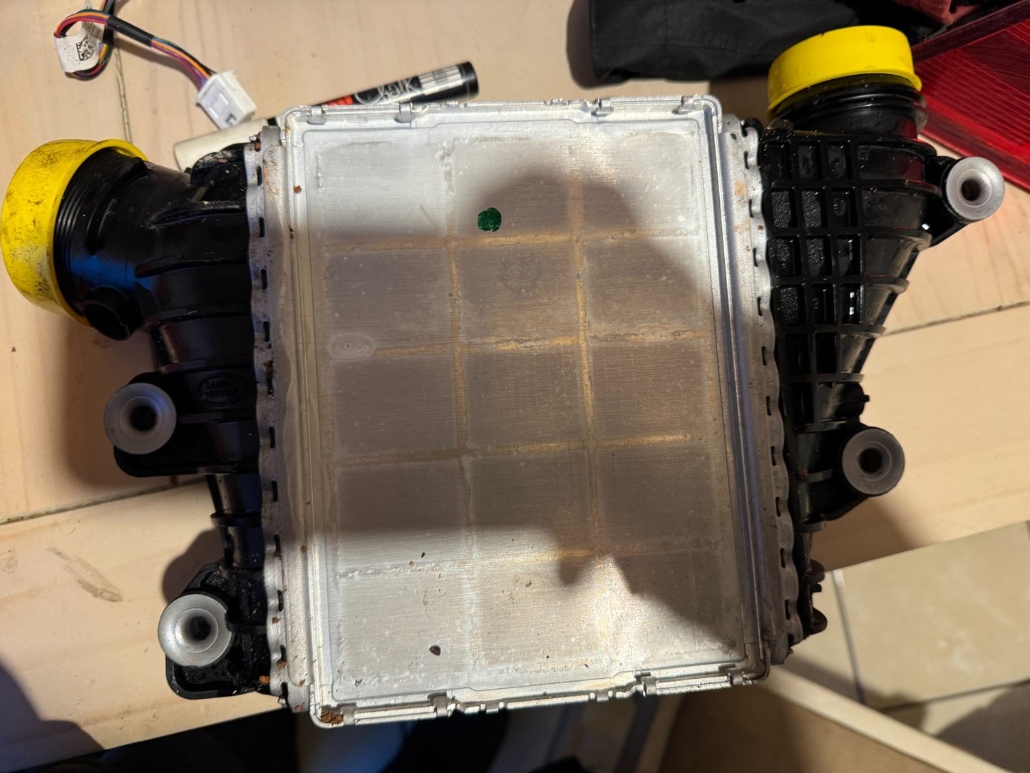 2025 LAND ROVER DISCOVERY L550 2019-ON DIESEL INTERCOOLER GJ329L440AE small dent