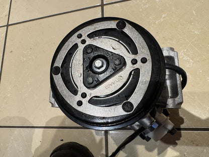 2024 MK7219D629BA MK72-19D629-BA COMPRESSORE AC CLIMA LAND ROVER DAMAGED