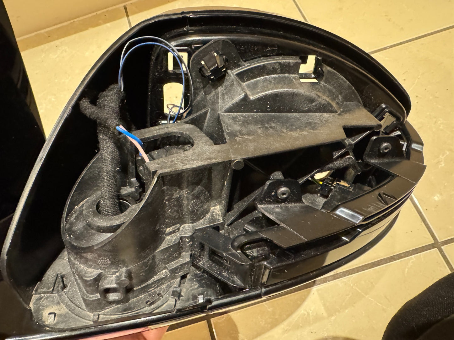 2024 RANGE ROVER EVOQUE L551 LEFT SIDE WING DOOR MIRROR M8D2-17683-DAA PARTS