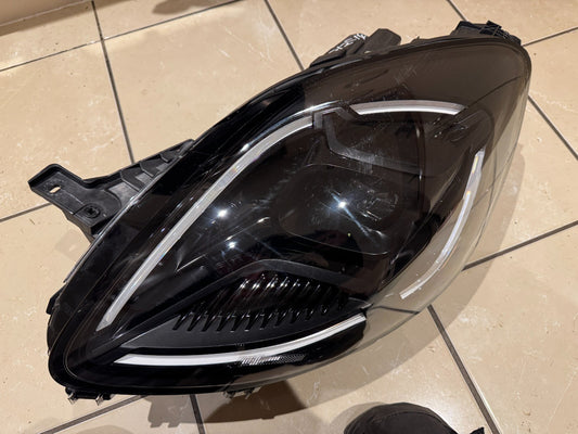 Genuine FORD PUMA LEFT LED HEADLIGHT R1TB-13E015-BB GENUINE 2024 2025 Damaged