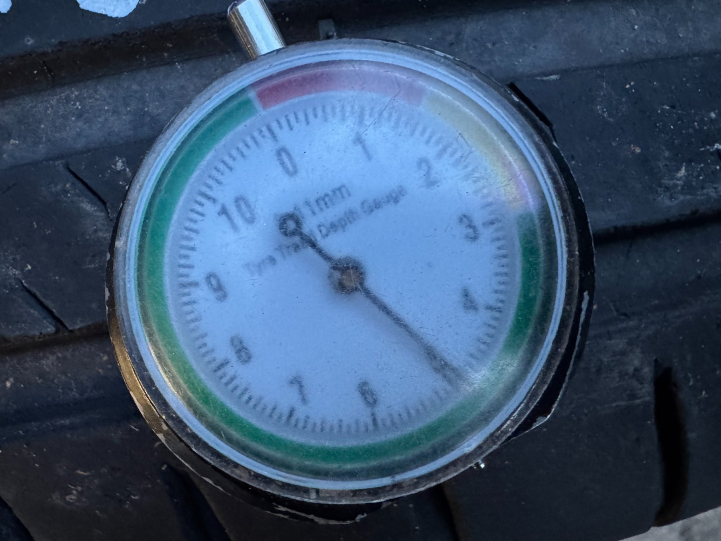 215/45 ZR18 89Y MICHELIN PILOT SPORT 4 | DoT3321 | 5mm 215 45 18 tyre