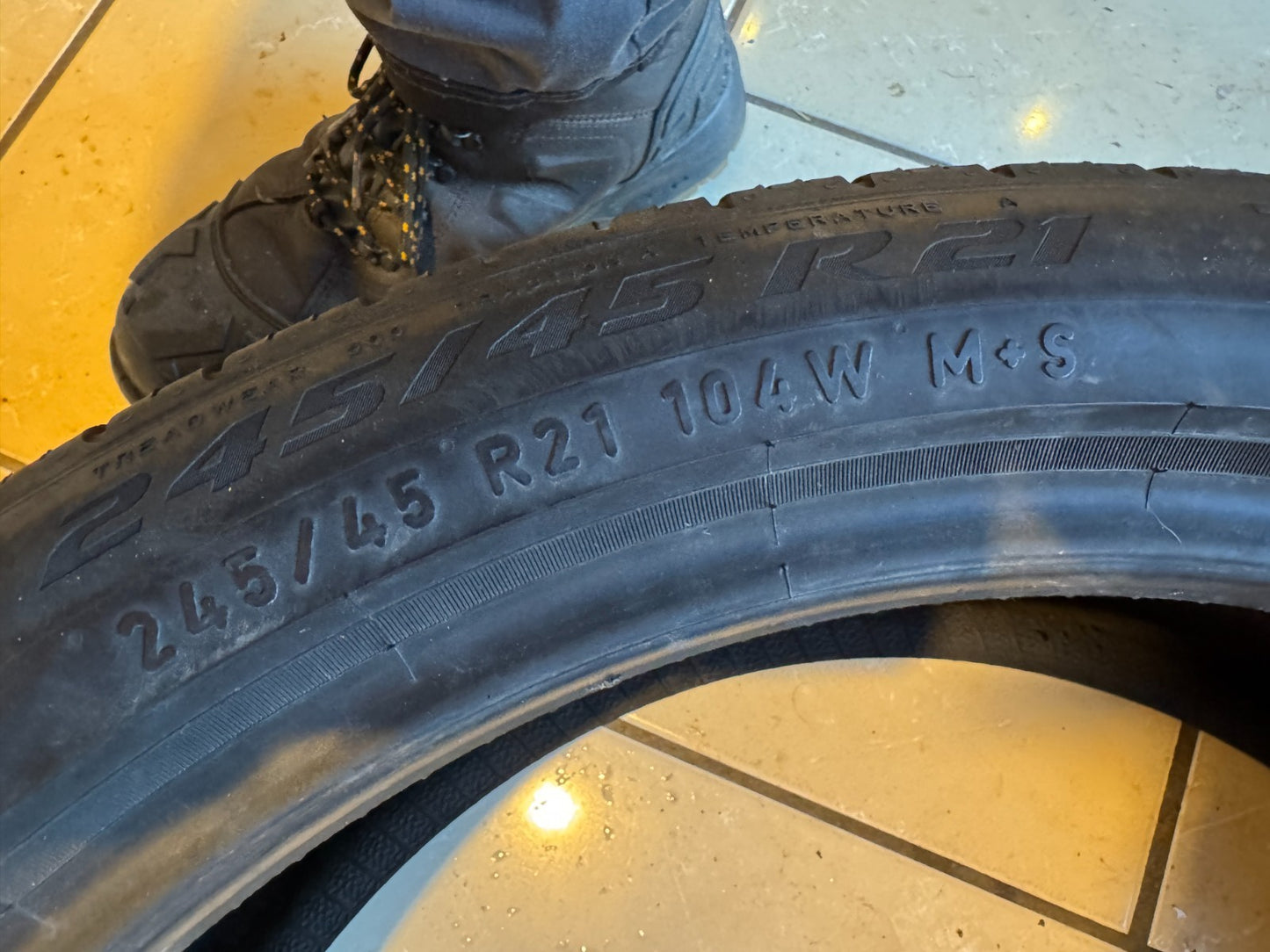 X1 245/45/21 Pirelli Scorpion Zero M+S LR Extra Load Tyre 5.5mm 245 45 21