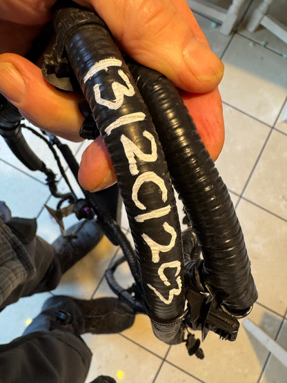 Genuine 2025 Land Rover Discovery Sport Front Bumper Wiring Loom LR143854