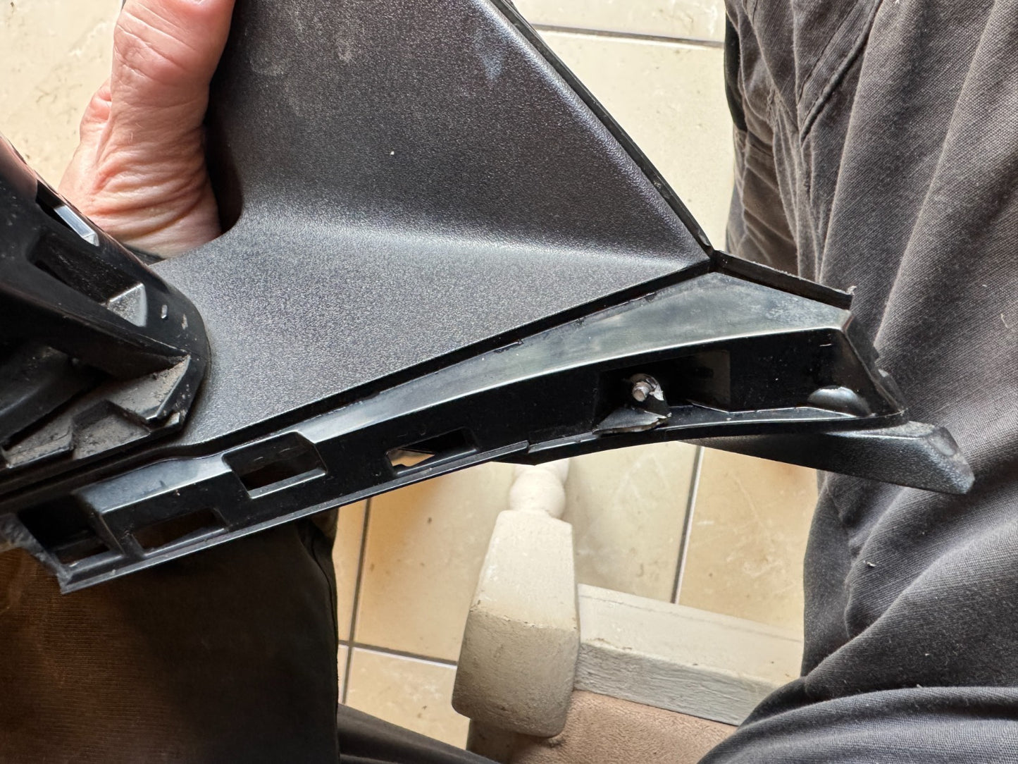 2022 HYUNDAI TUCSON WING MIRROR LEFT 87620-N7210 8 WIRE CONNECTOR GENUINE