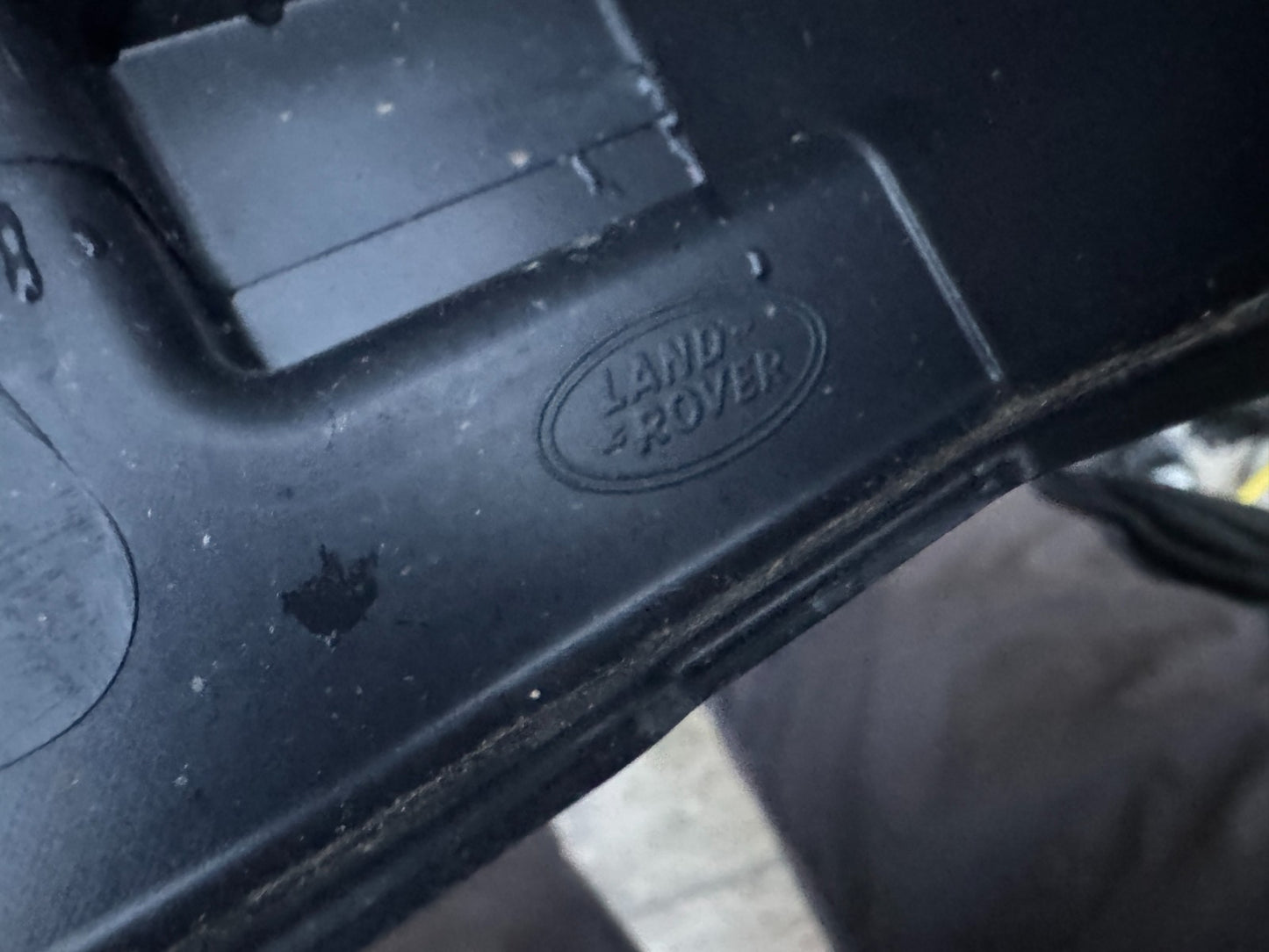 RANGE ROVER L460 2022-25 GENUINE FRONT BUMPER IMPACT ABSORBER M8E217A793A