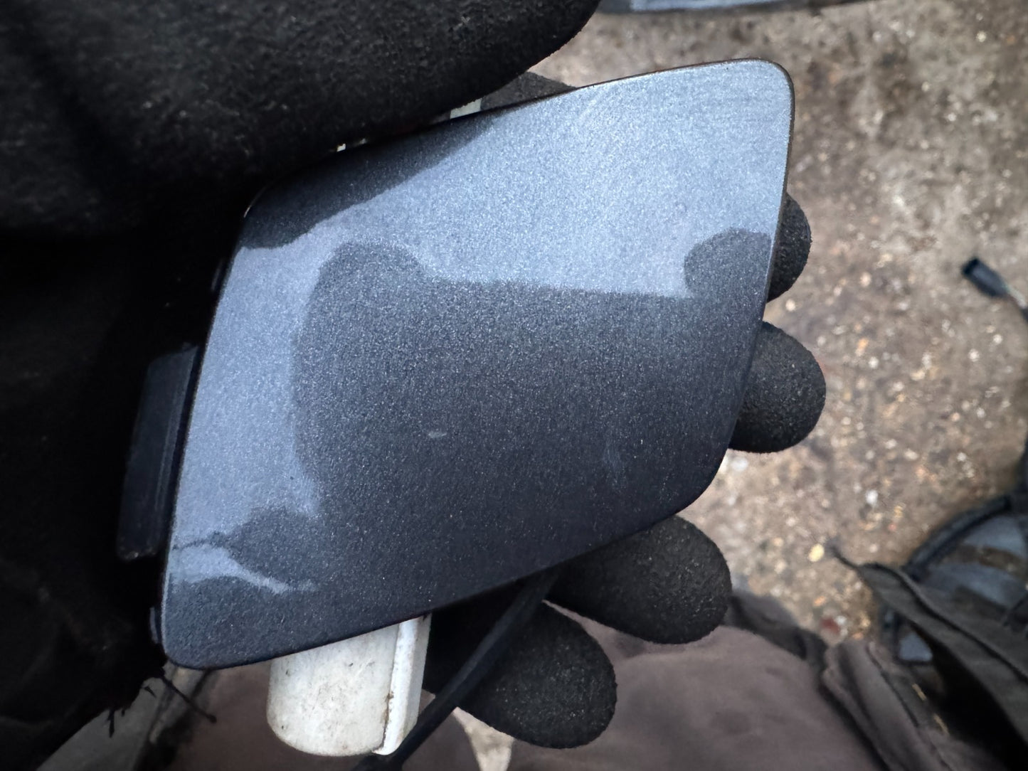 2024 Land Rover Discovery Sport L550 Front Tow Cover LK72-17E810-ABW