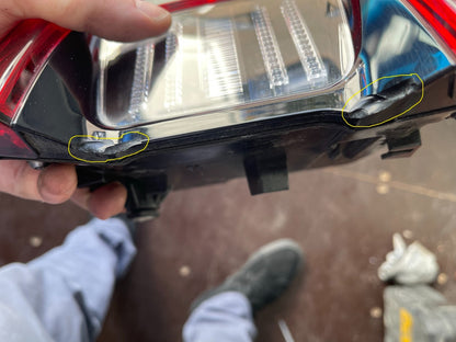 POLESTAR 2 2021-2022 REAR TAIL LIGHT ON BODY OUTER RIGHT RH 31108941