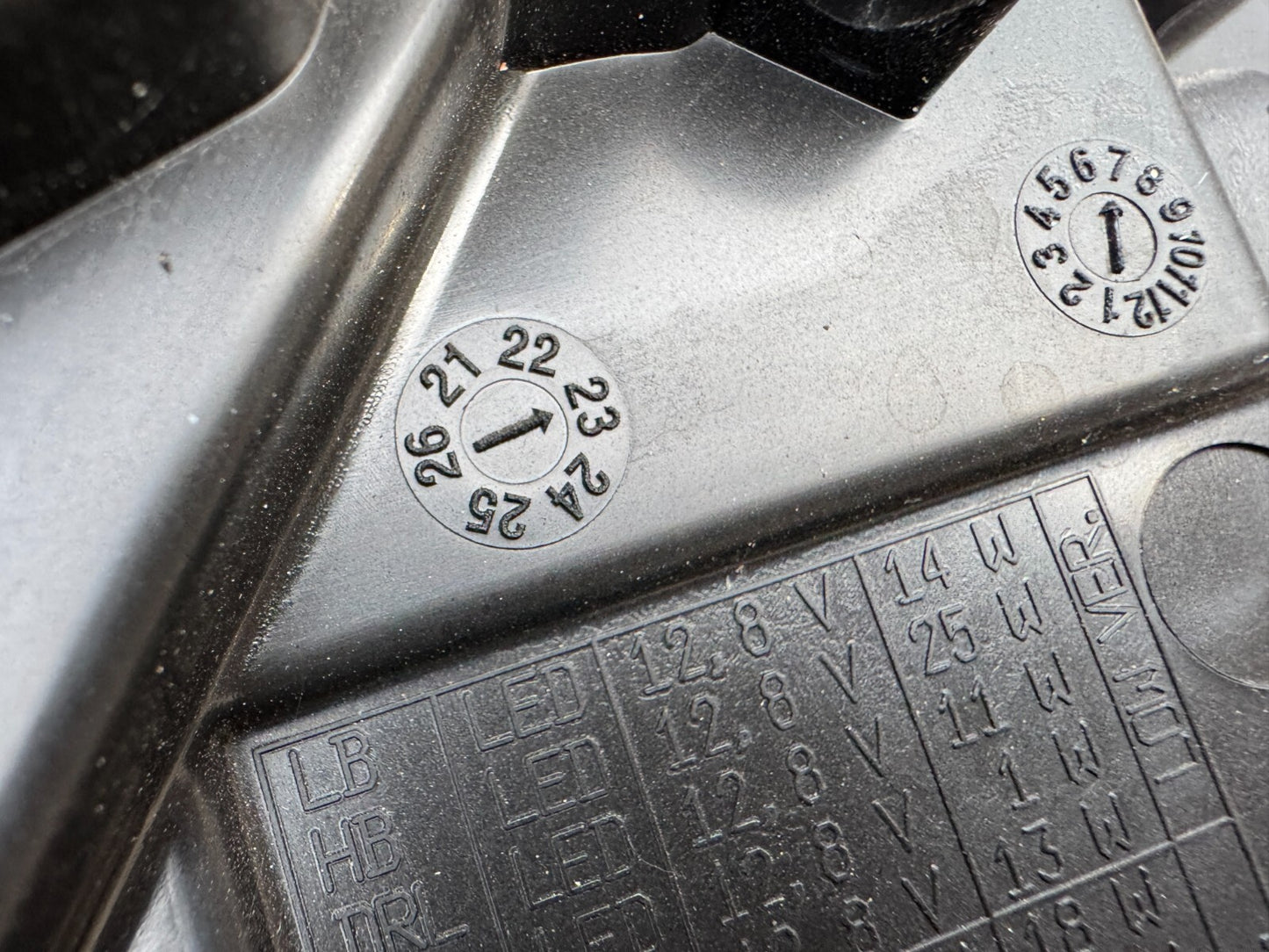 FORD FIESTA ST MK8 N/S LEFT LED HEADLIGHT 2022 - ON GENUINE N1BB13E017BG DAMAGED