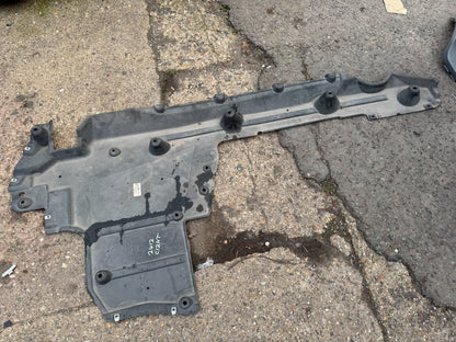 L551 Range Rover Evoque Under Tray left L8D2-104C20-AB