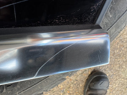 2024 MERCEDES-BENZ C T-Model S205 Rear Right Quarter Window 2056702412 Scratched