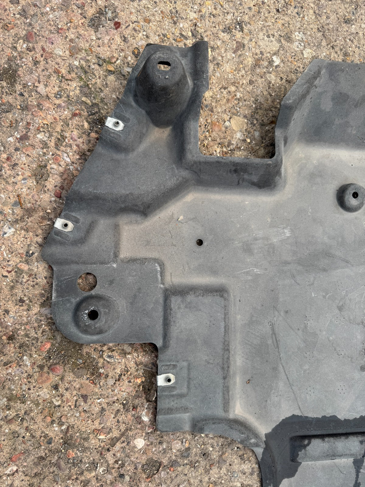 L551 Range Rover Evoque Under Tray left L8D2-104C20-AB