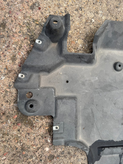 L551 Range Rover Evoque Under Tray left L8D2-104C20-AB