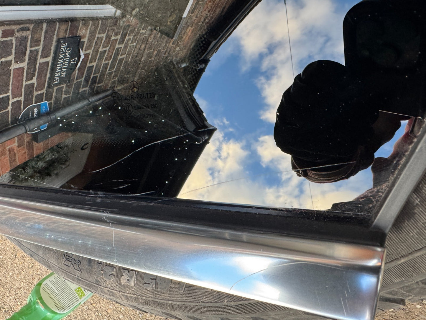 2024 MERCEDES-BENZ C T-Model S205 Rear Right Quarter Window 2056702412 Scratched